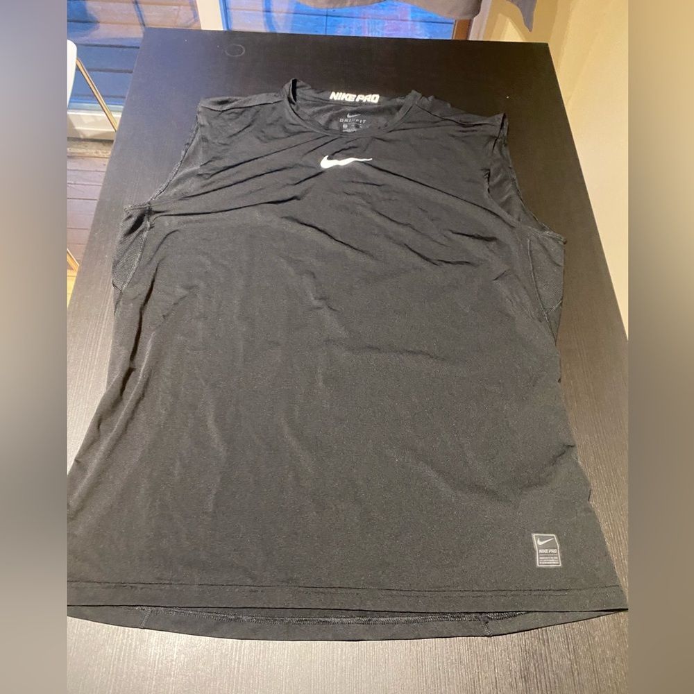 Nike workout tank